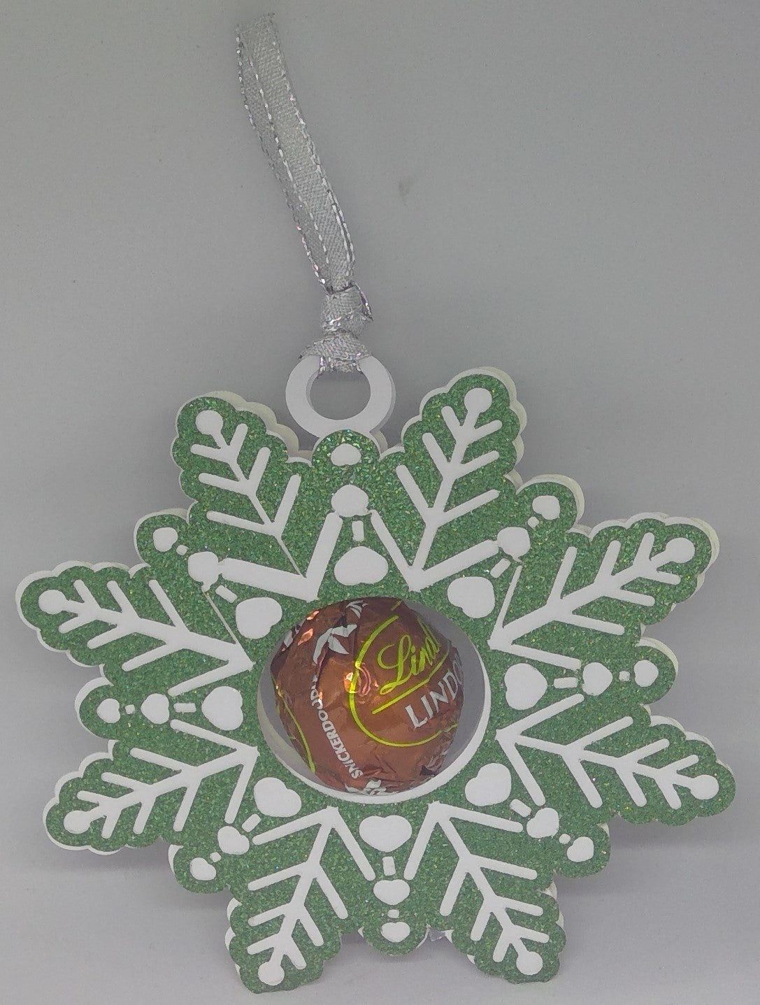 Lindt Lindor Assorted Chocolate Truffle Snowflakes